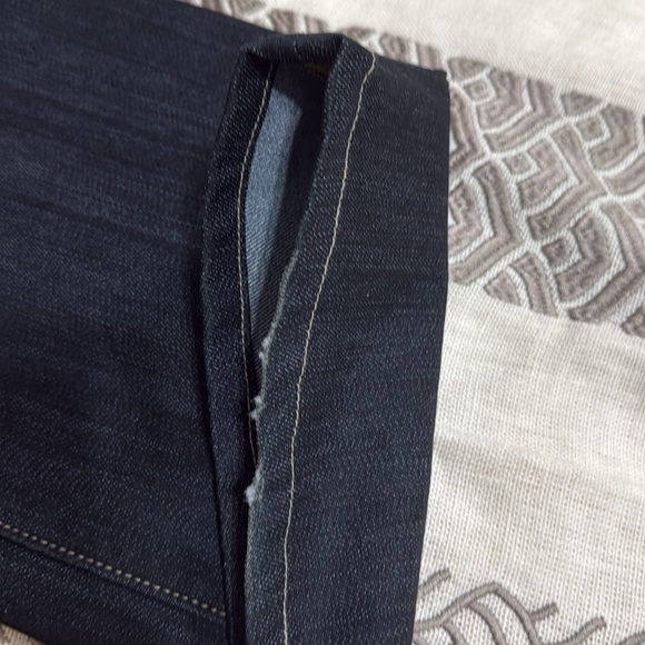 (Q3) Fidelity 5011, jeans size 36x28,‎ Sabbath
Dark wash, men's - Picture 13 of 14